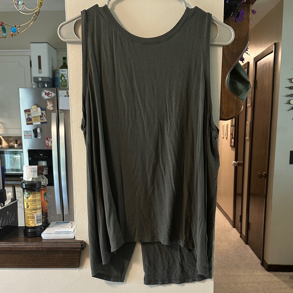 Charcoal Sleeveless Muscle Tee